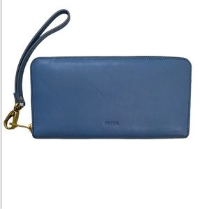NEW Blue Leather Fossil Emma Large Zip Wristlet Wallet